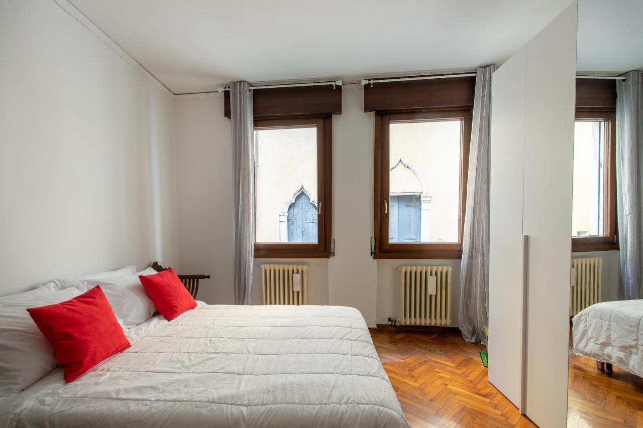 Апартаменты Casa Di Chiara Венеция Экстерьер фото